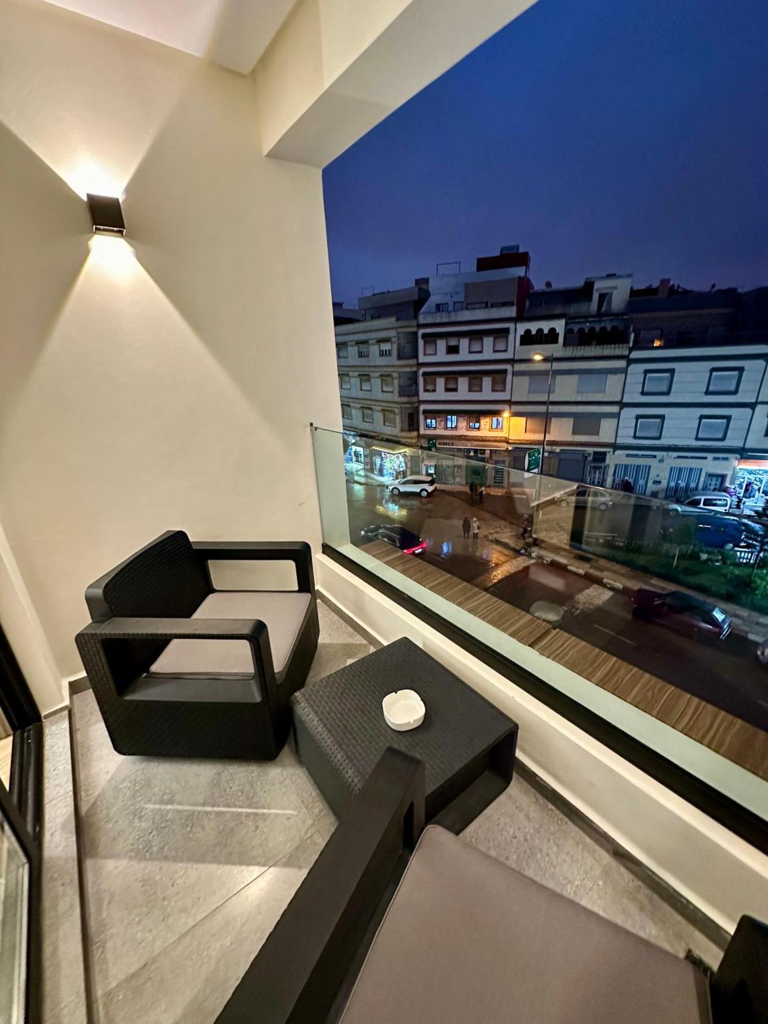 Centrico 2 Tanger Idrissia Apartment ภายนอก รูปภาพ